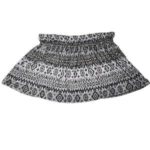 Lane Bryant grey scale geometric print pull-on circle mini skirt 26 28